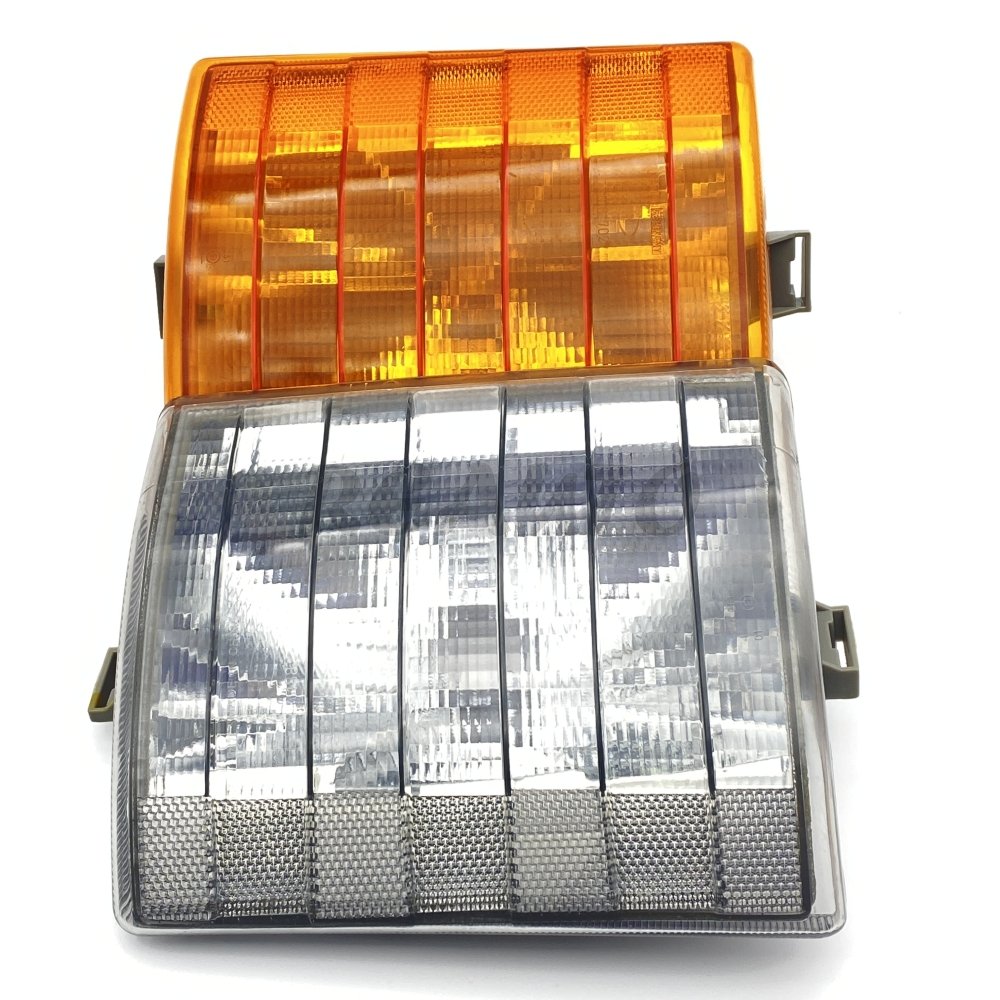 Front Corner Lamp for Mercedes-Benz 404 Bus Spare Parts Light System FR01090603