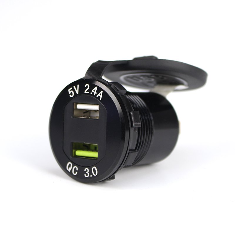 Bus Accessories 12V 24V Mobile Accessories USB 5V 2.4A QC3.0 Fast Charger for Bus
