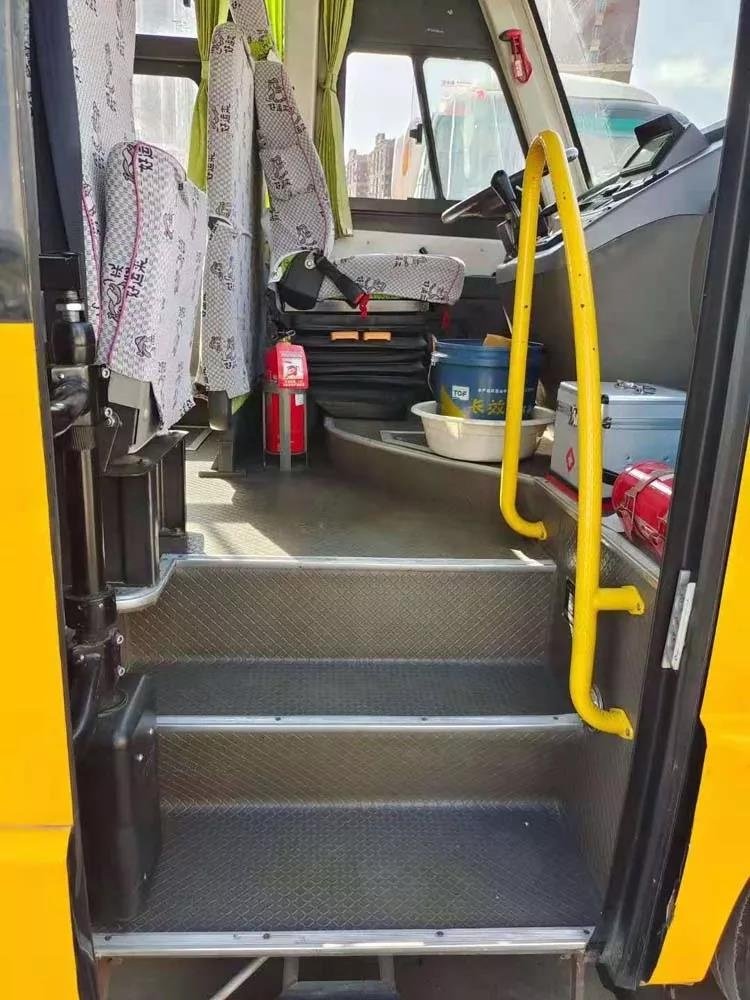 Chinese Used School Coach Bus KLQ6706 2015 Year 34 Seats for Sale
