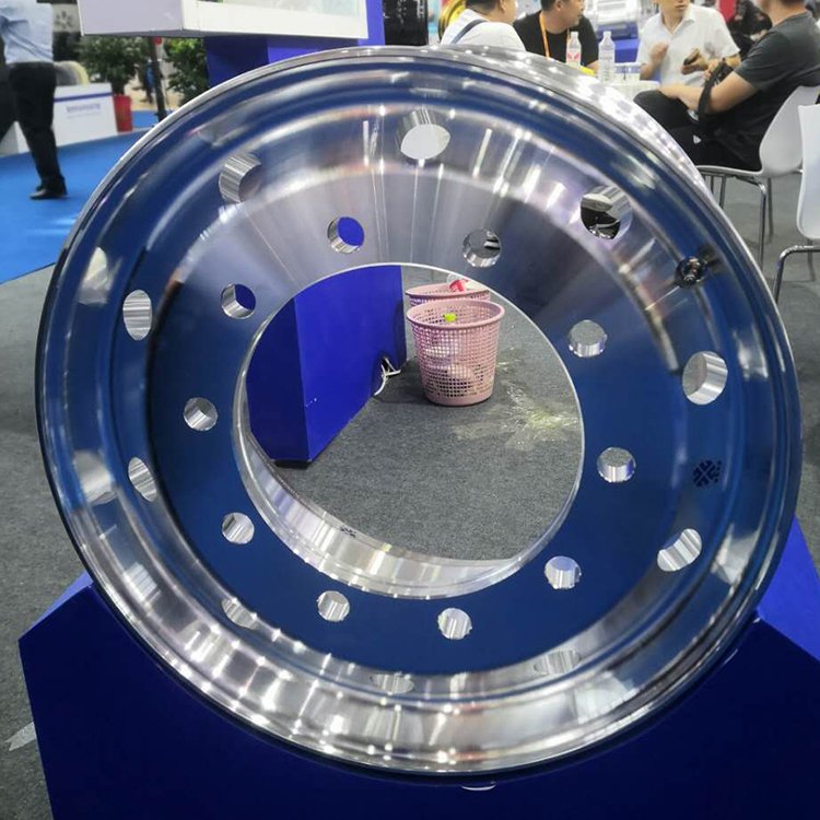Aluminium Tubeless Truck Rim Wheel Rim 22.5x9.00 for Trucks and Buses with Best Price