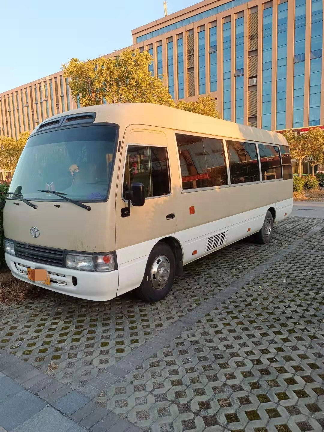 Used Toyota Coaster Bus in Good Condition for Cheap Sale