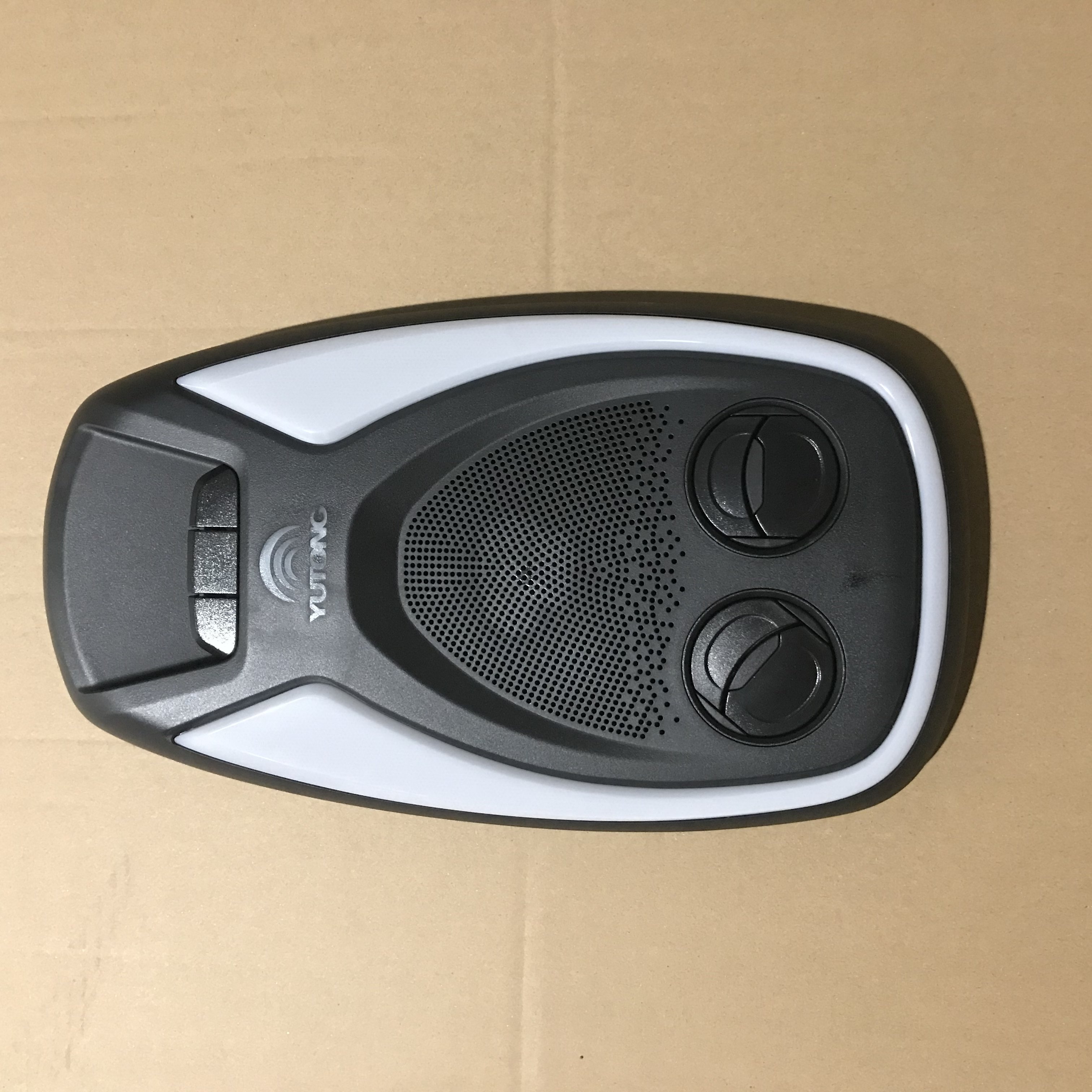 High Quality Auto Bus Body Parts Air Vent Wind Outlet Air Outlet 8111-02112Y for Bus Parts and Accessories