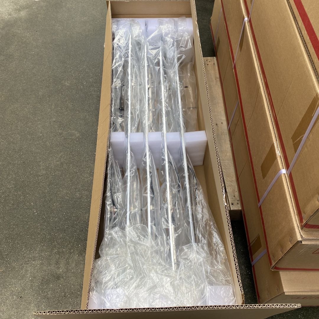 FOR Yutong Bus Front Grill with Light 1517*175*70 WJC-QZ-002