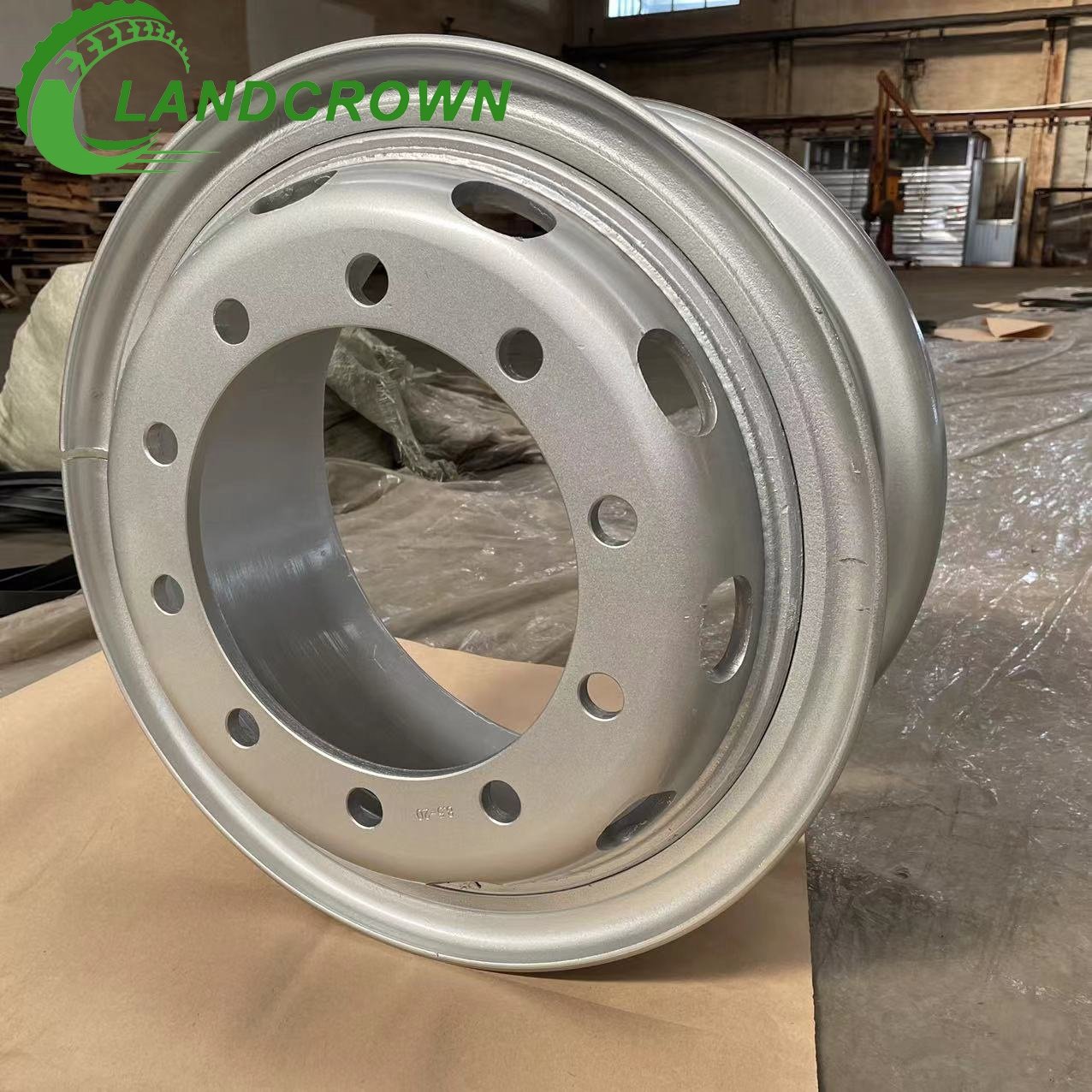 8.5-20 8.50-20 Steel Wheel for Truck Bus Trailer High Quality Custom Truck Wheels for TBR Tire 12.00-20 12.00R20 12R20