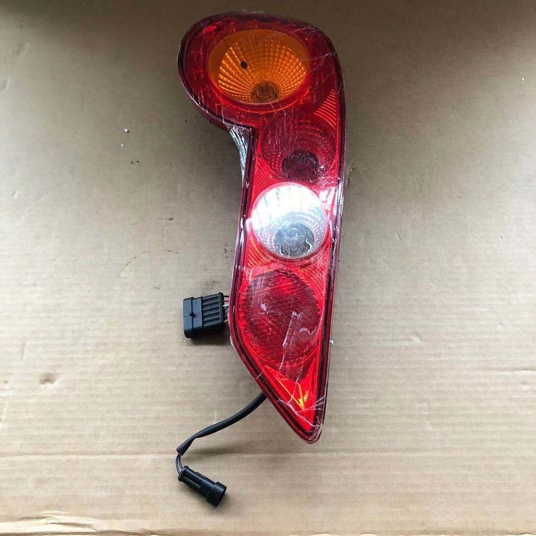 High Quality KINGLONG BUS Right Side Rear Lights HA644