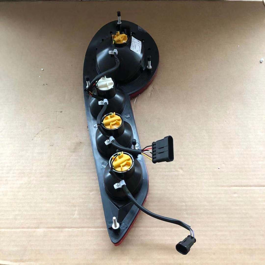 High Quality KINGLONG BUS Right Side Rear Lights HA644