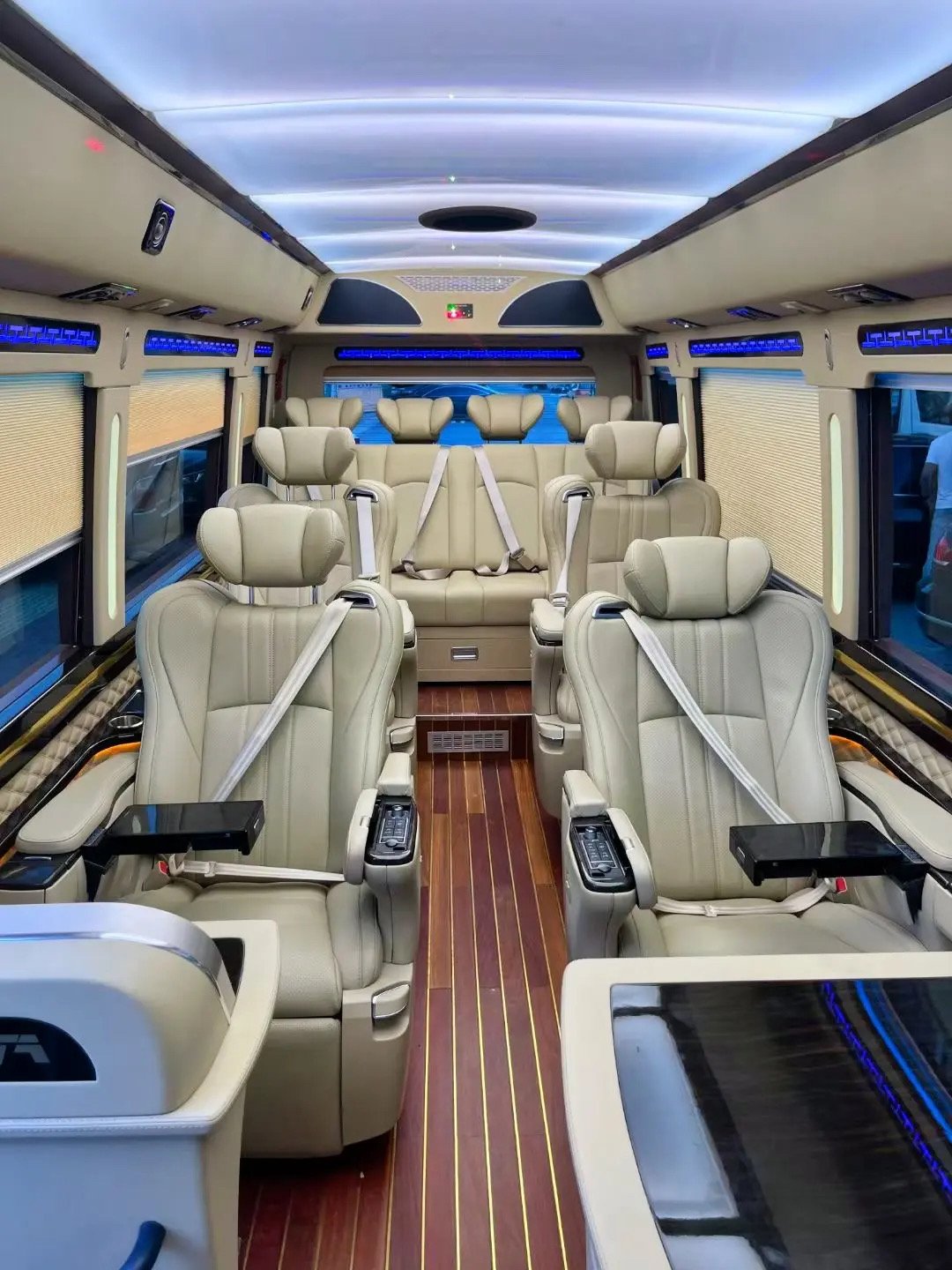 Spots Goods Used Coaster Bus Toyota Coaster 30 Seater Bus Coaster Bus 16 Seaters for Sale