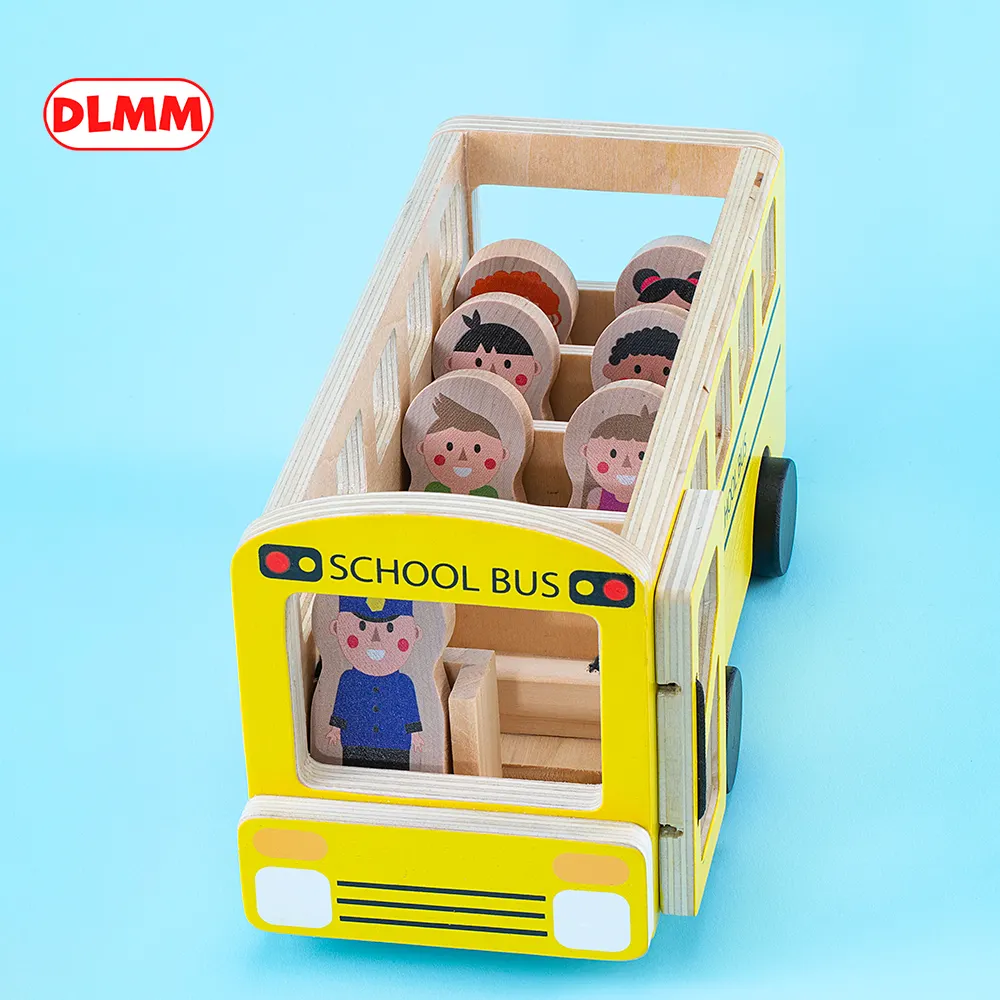 High Quality Classic Solid Wood School Bus Children Pretend Play Kit Safety Wooden Toy Car for Kids with Smooth Rolling Wheels