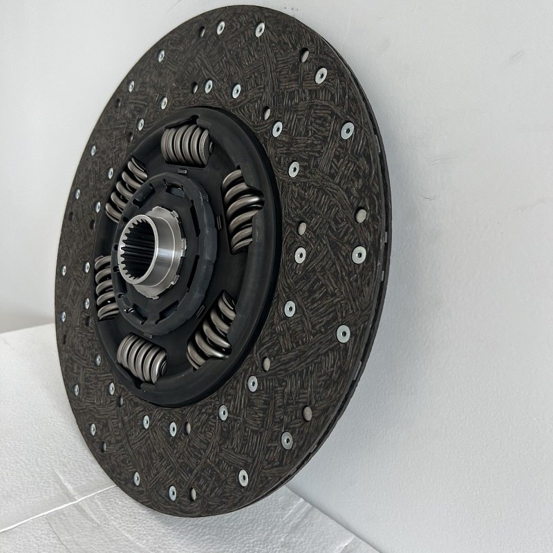 Hot Sale High Quality Truck Parts New Clutch Plate and Transmission Disc Including Cover for Scania