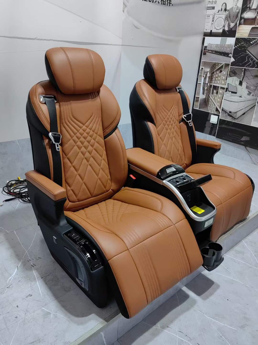 2023 New Luxury Electric Leather Car Seat Captain Seat With Touch Screen for Cadillac