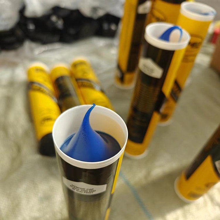 400g Cartridge Plastic Tube High Temp Wheel Bearings Grease Oil High Quality Multipurpose MP3 Blue Polyurea Lubricant Grease