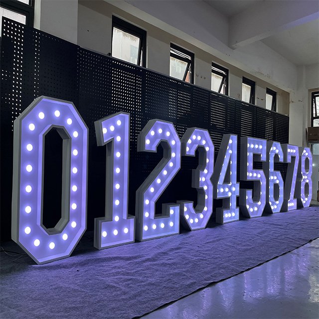 2024 Wholesale Led Metal Stands 3ft 4ft 5ft Large Giant Big Light up Marquee Number for Wedding Decorations Event
