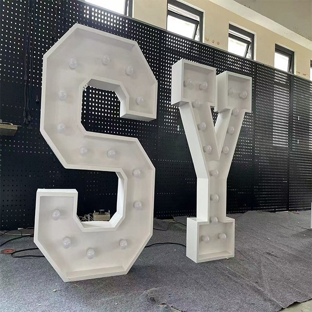 2024 Wholesale Led Metal Stands 3ft 4ft 5ft Large Giant Big Light up Marquee Number for Wedding Decorations Event