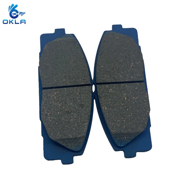 China Factory Price Car Spare Parts Brake System for Toyota Hiace Brake Pads 0446526421