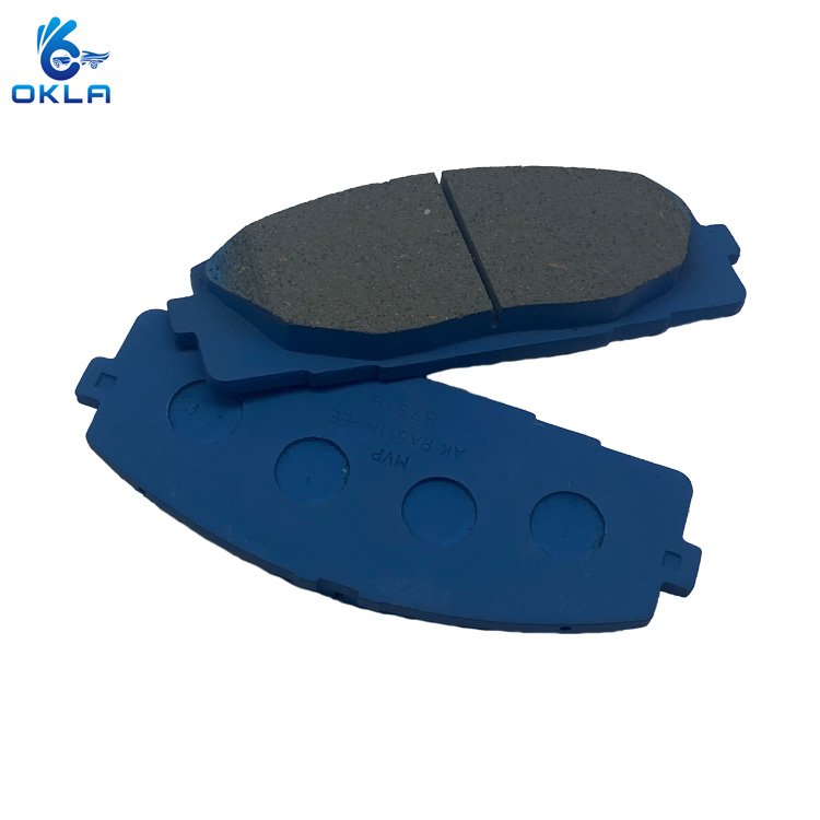 China Factory Price Car Spare Parts Brake System for Toyota Hiace Brake Pads 0446526421
