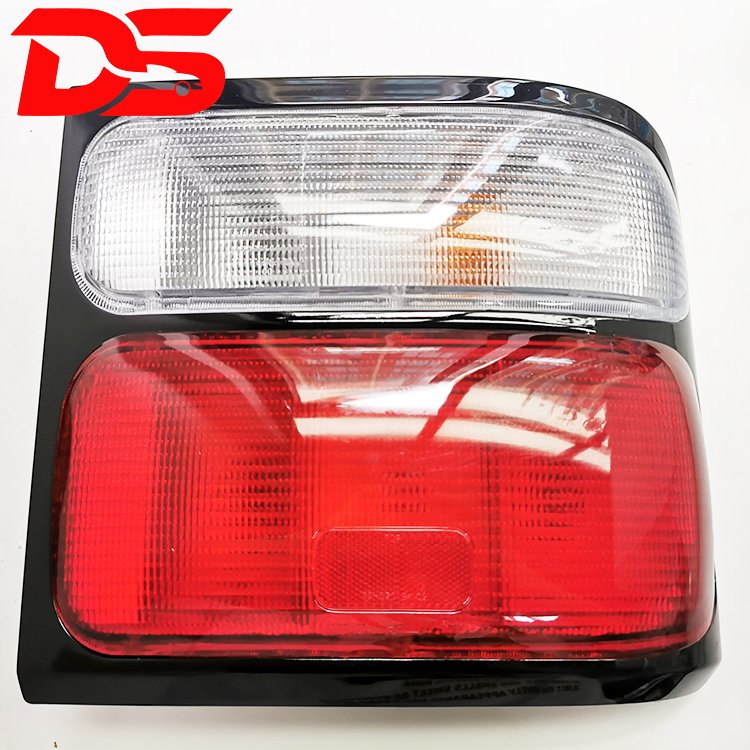 Good Quality To-yo-ta Led Tail Light 81551-36420 81561-36310 for Coa-ster HZB40 50 BB20 BB40 Signal Lights