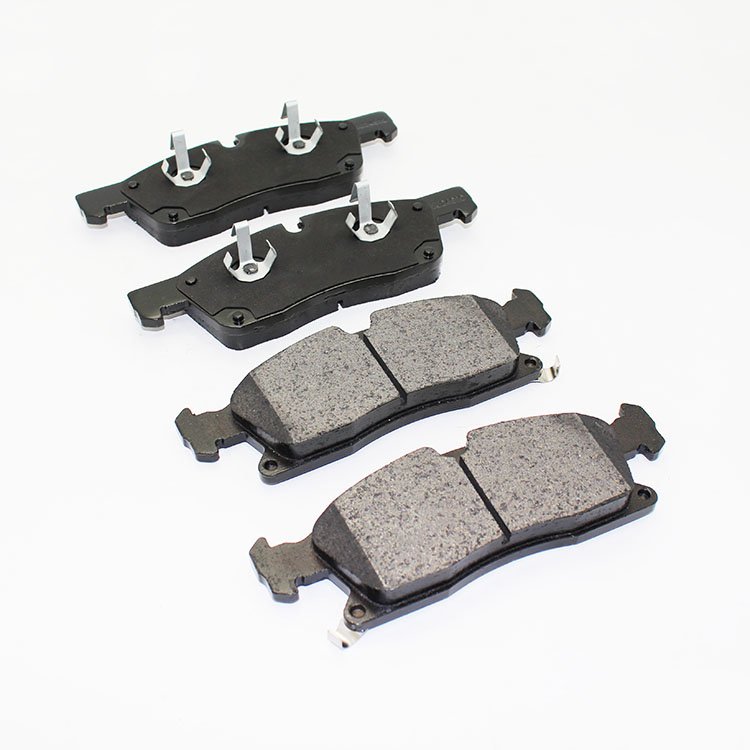 OEM 68052369AA Ceramic Front Brake Pads for Mercedes Chrysler Nissan Toyota Corolla Chevrolet Audi Cars New Condition