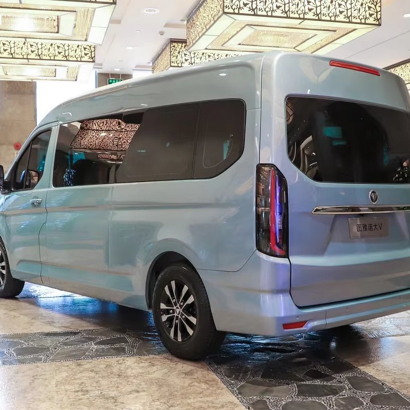 Foton Mini Ev Van for Sale 4 Doors 4 Wheels 215/75R16Lt Tyres 9 Seat Capacity Lfp Battery for Foton