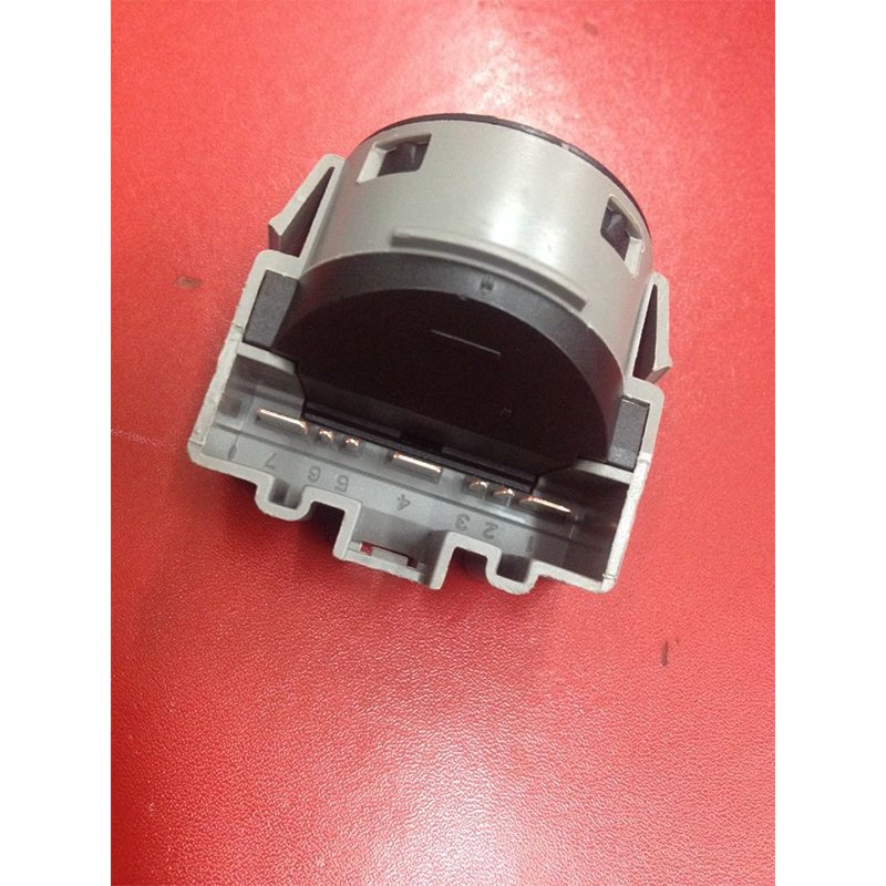 High Quality Auto Parts AA6T11572AA/DK5166151 Ignition Switch - Manual for Ford Focus/Fiesta/Ecosport/ZhiSheng
