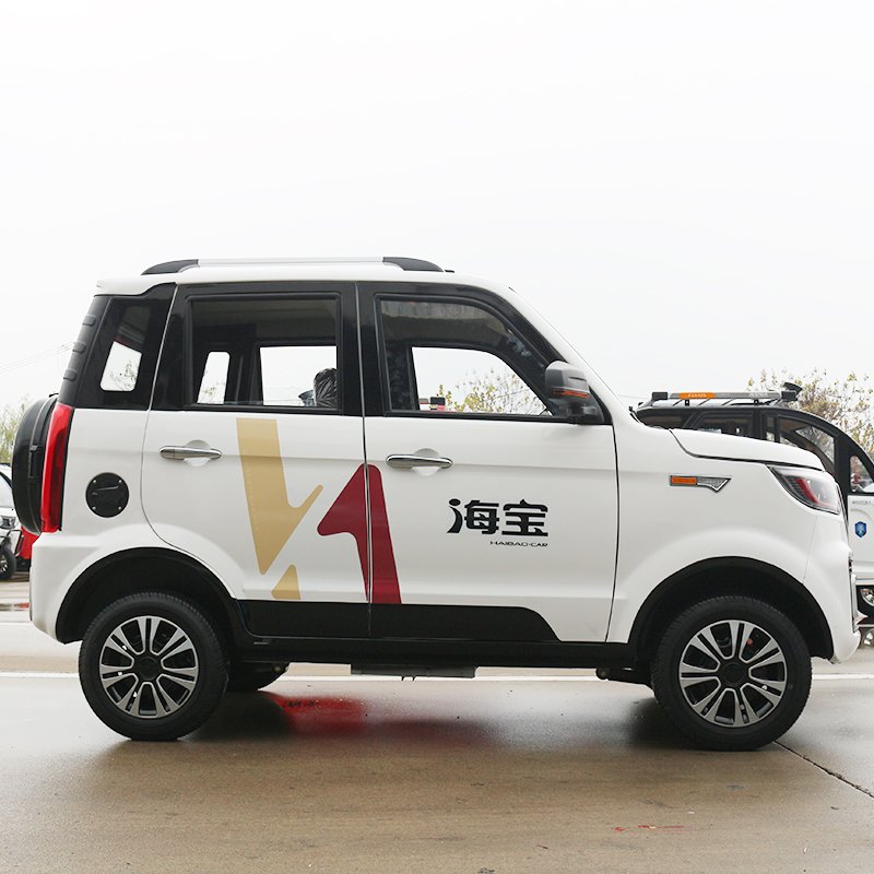 Super Cool 4 Wheel Low Speed Electric Car New Energy Adult Mini Car Electric China Factory Cheap Car