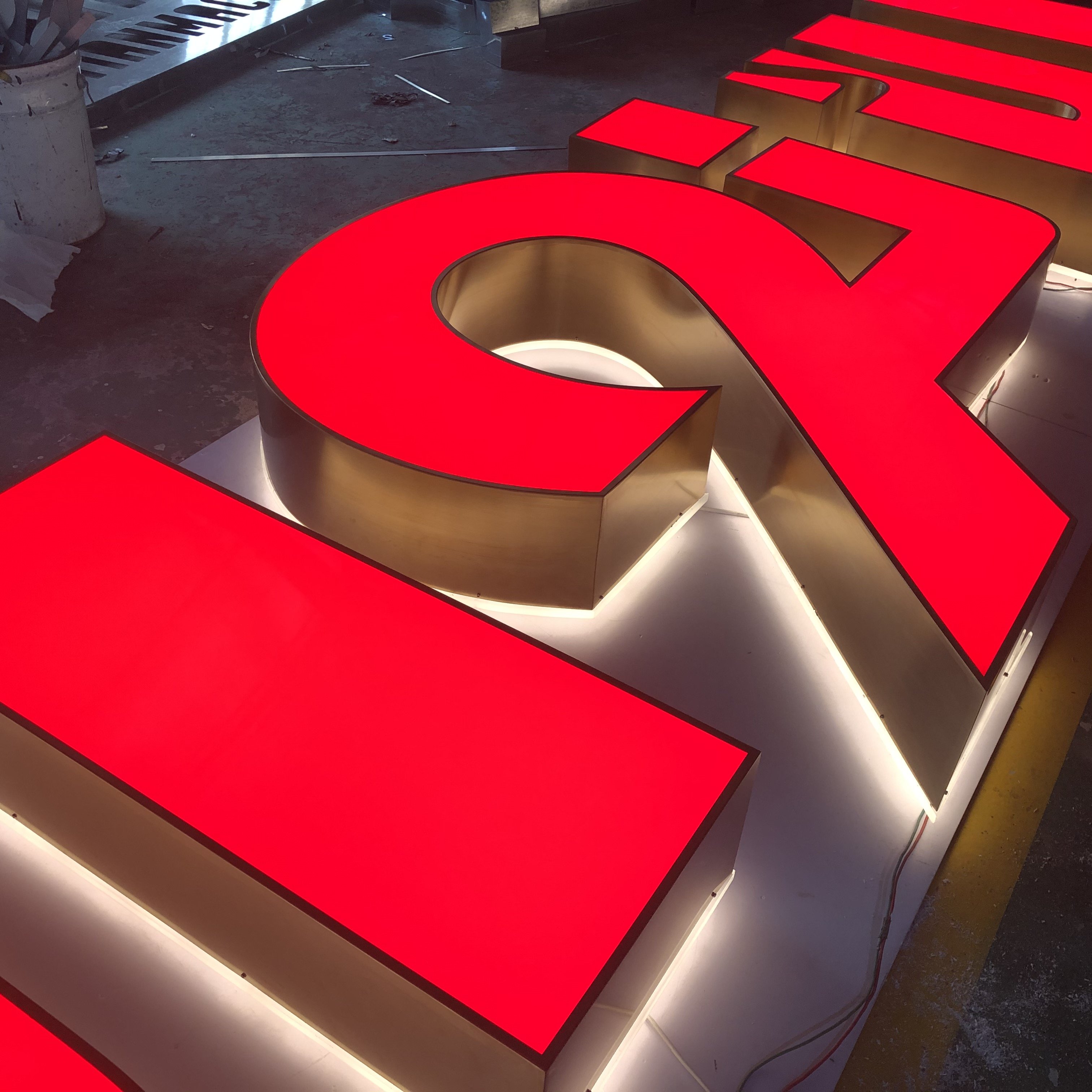 Custom Acrylic Business Signage 3d Letters Coffee Shop logo Outdoor Lighted Led Signs for Store
