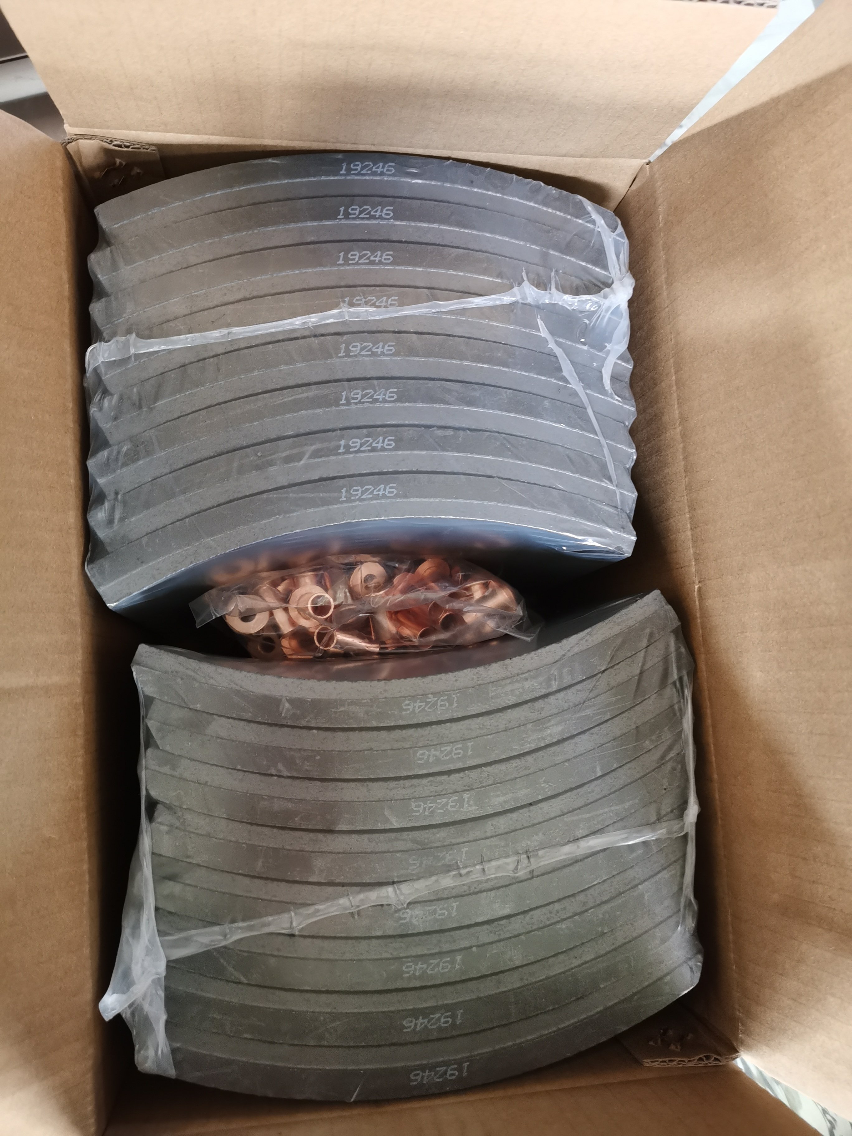 High Quality New Brake Linings 19246 Designed for Trucks Buses Industrial Vehicles