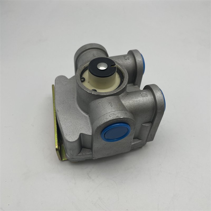 Semi Trailer Truck Parts air Brake System Number Parts 103009 R12 Relay Valve or Truck Trailer Bus