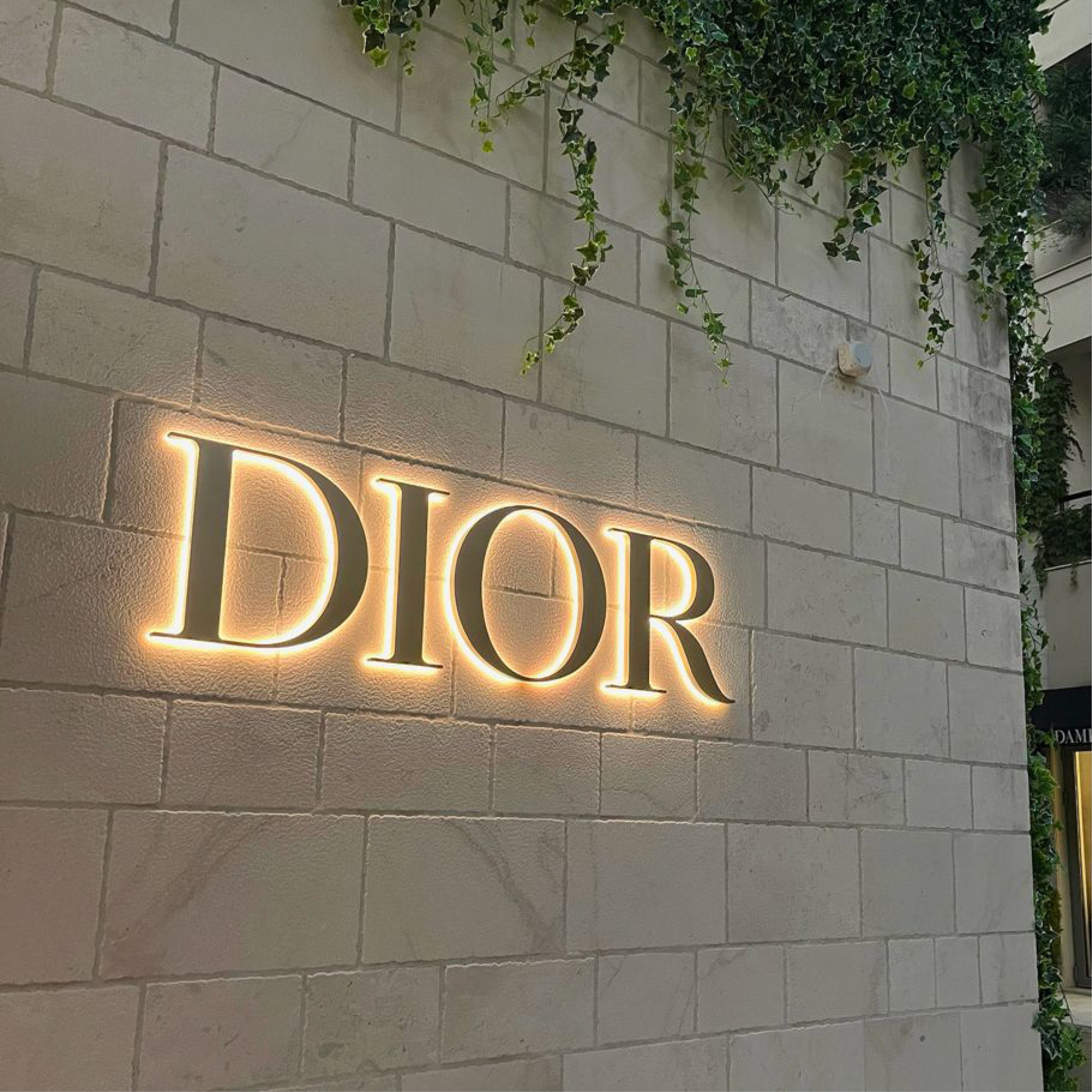 Custom Light up Led Letter Sign Business logo Outdoor 3d Signage Backlit Letter LED Sign Electronic Signs for Advertising
