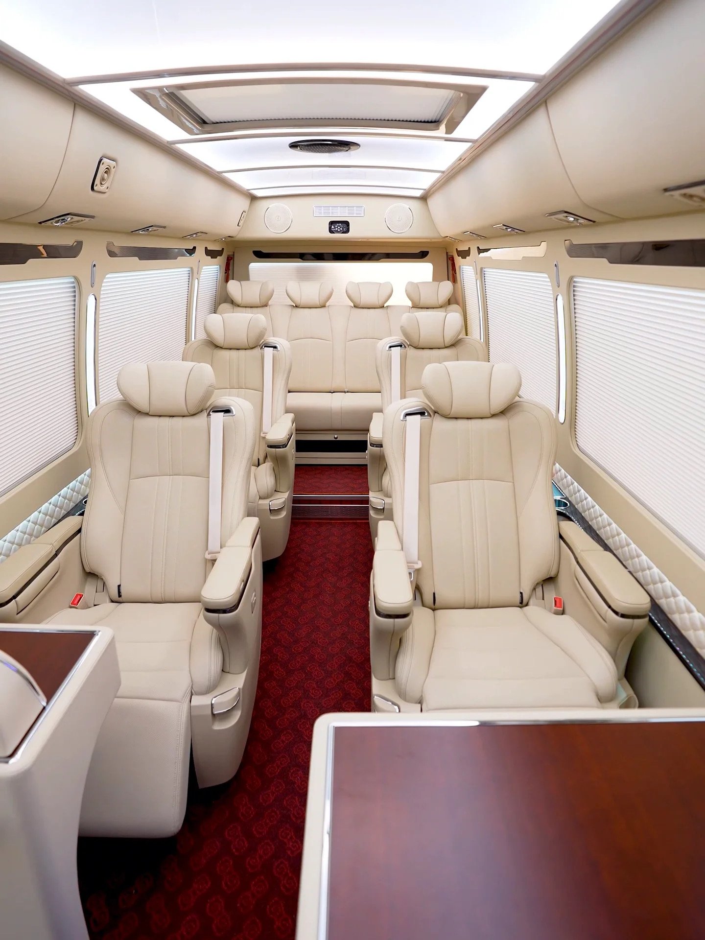 Best Selling Used 30-Seater Toyota Coaster Bus Manual Transmission Diesel Coaster for Sale