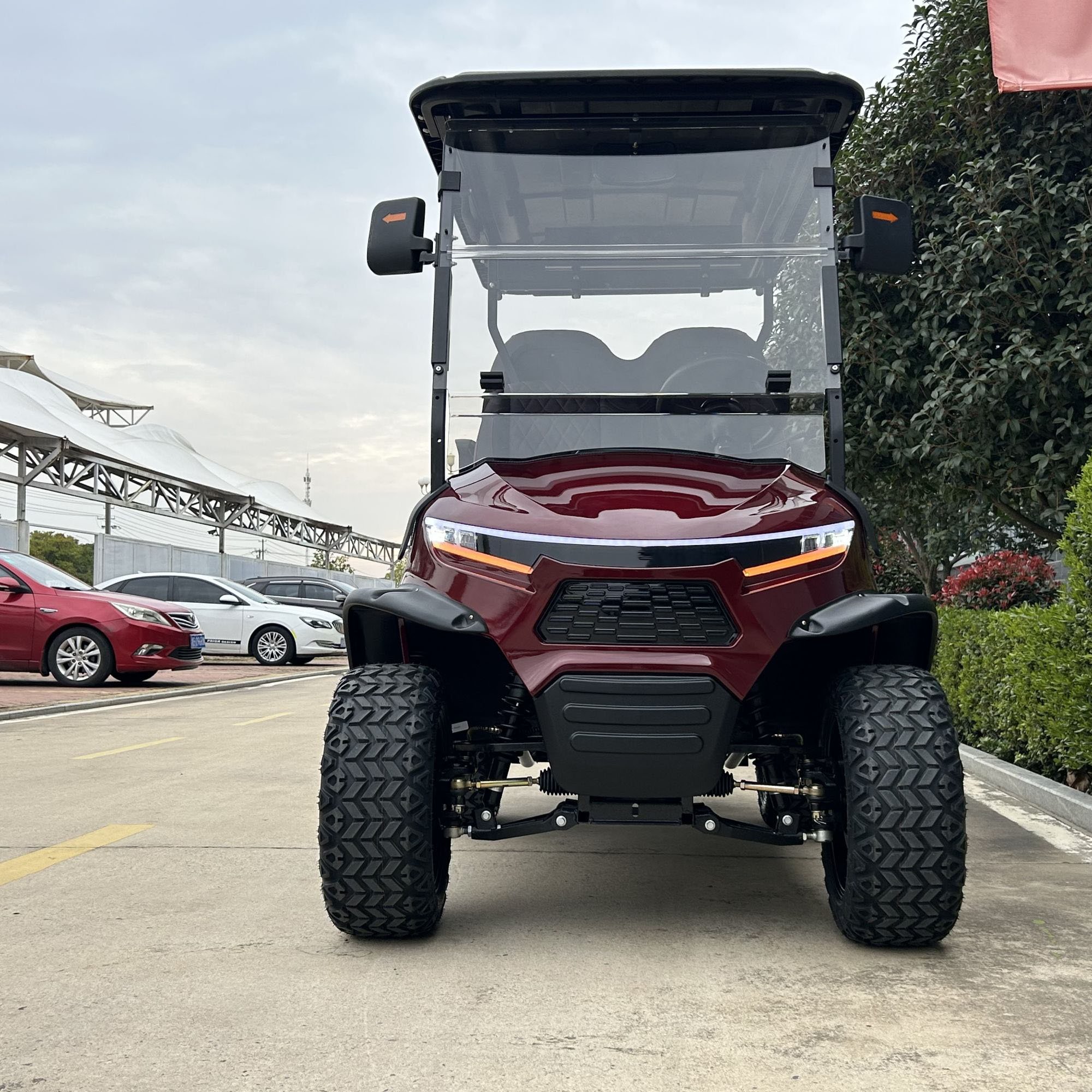Minor Customization 4 Seat Sightseeing Bus Club Cart Electric Golf Buggy 48/72V Street Legal Golf Cart 4x4