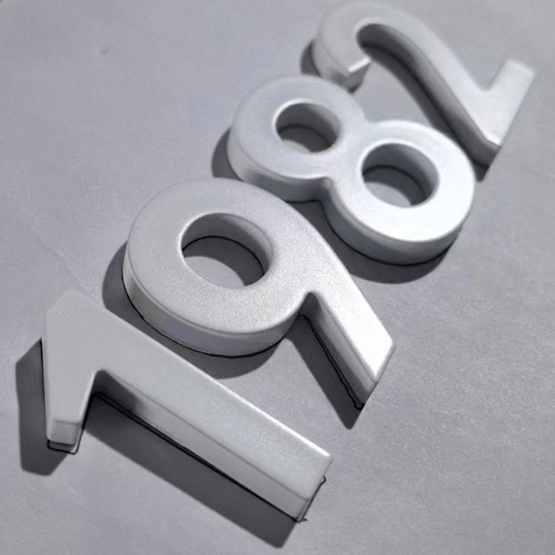 Custom 3d Light Up Letter Sign Business logo Metal Sign Letter Signage Backlit Sign