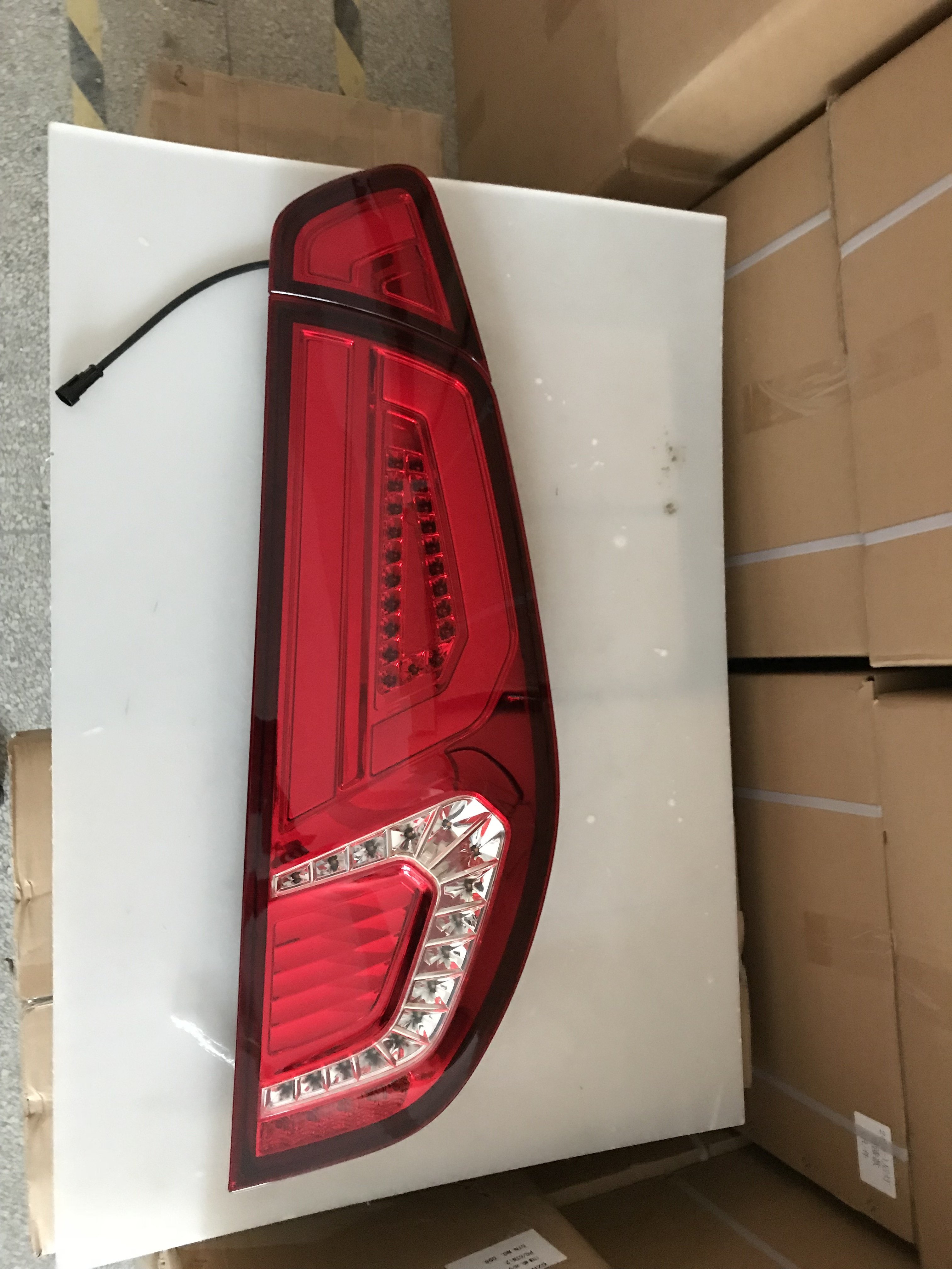 Bus and coach Accessories Led Rear Lamp 24v Bus Tail Light with E-mark HC-B-2677-2