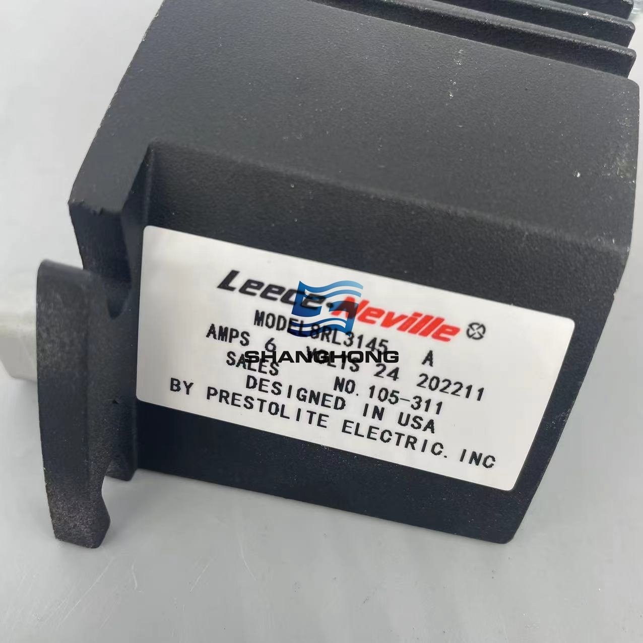 SH Replacement Parts 8RL3145 24 V ALTERNATOR REGULATOR for LEECE-NEVILLE Yutong Bus Spare Parts