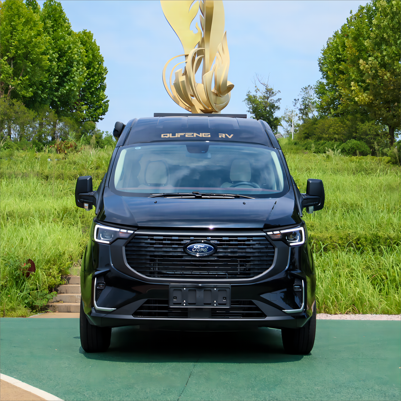 QXN RV B680 Diesel 6-Seater Used Car Turbo Engine Automatic Gearbox Hydraulic Steering System R16 Tire Size FWD Bus Type