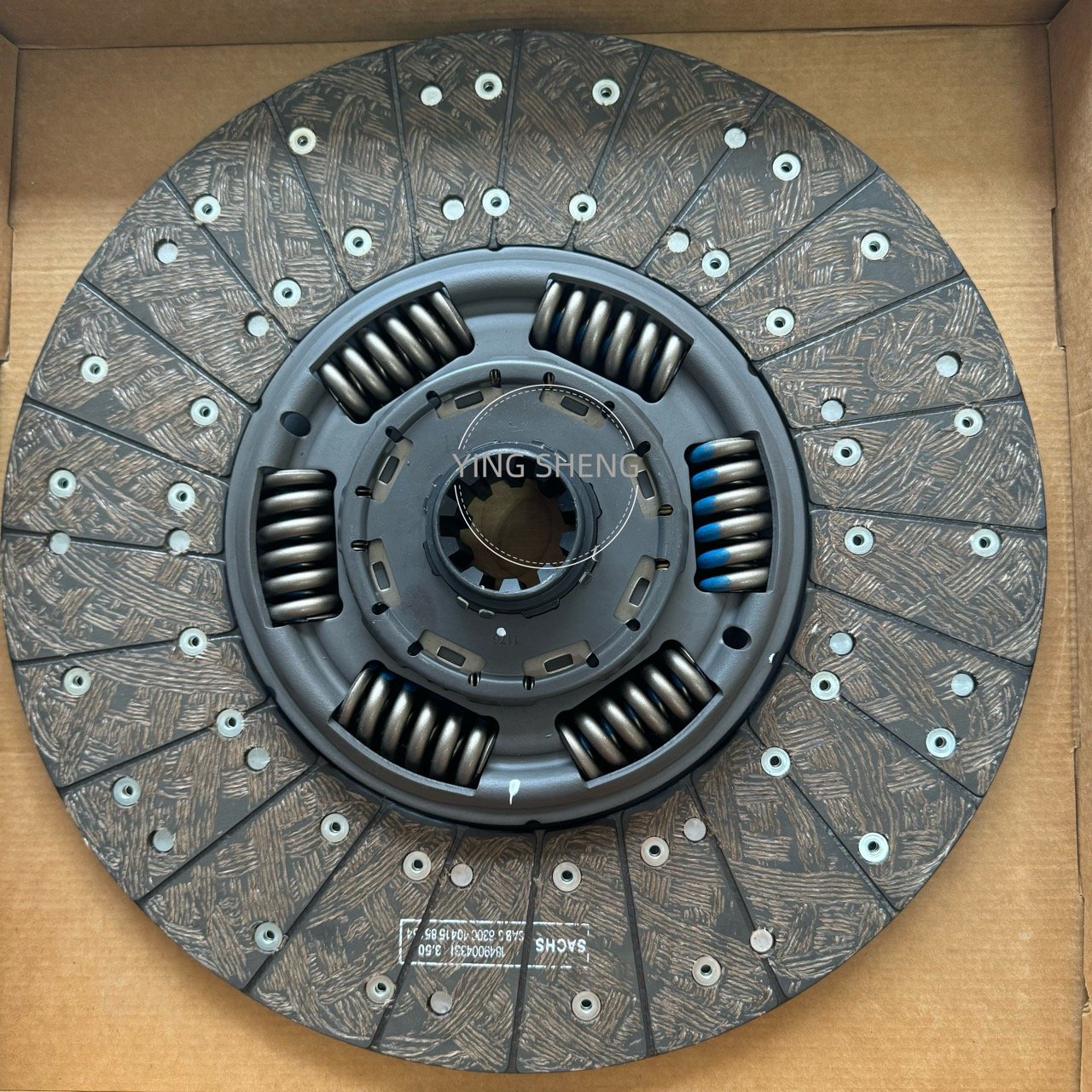Bus Accessories Coach Transmission Parts 1878008829 Coach Clutch Plate 1878003734 Bus Clutch Disc 1878 654 392