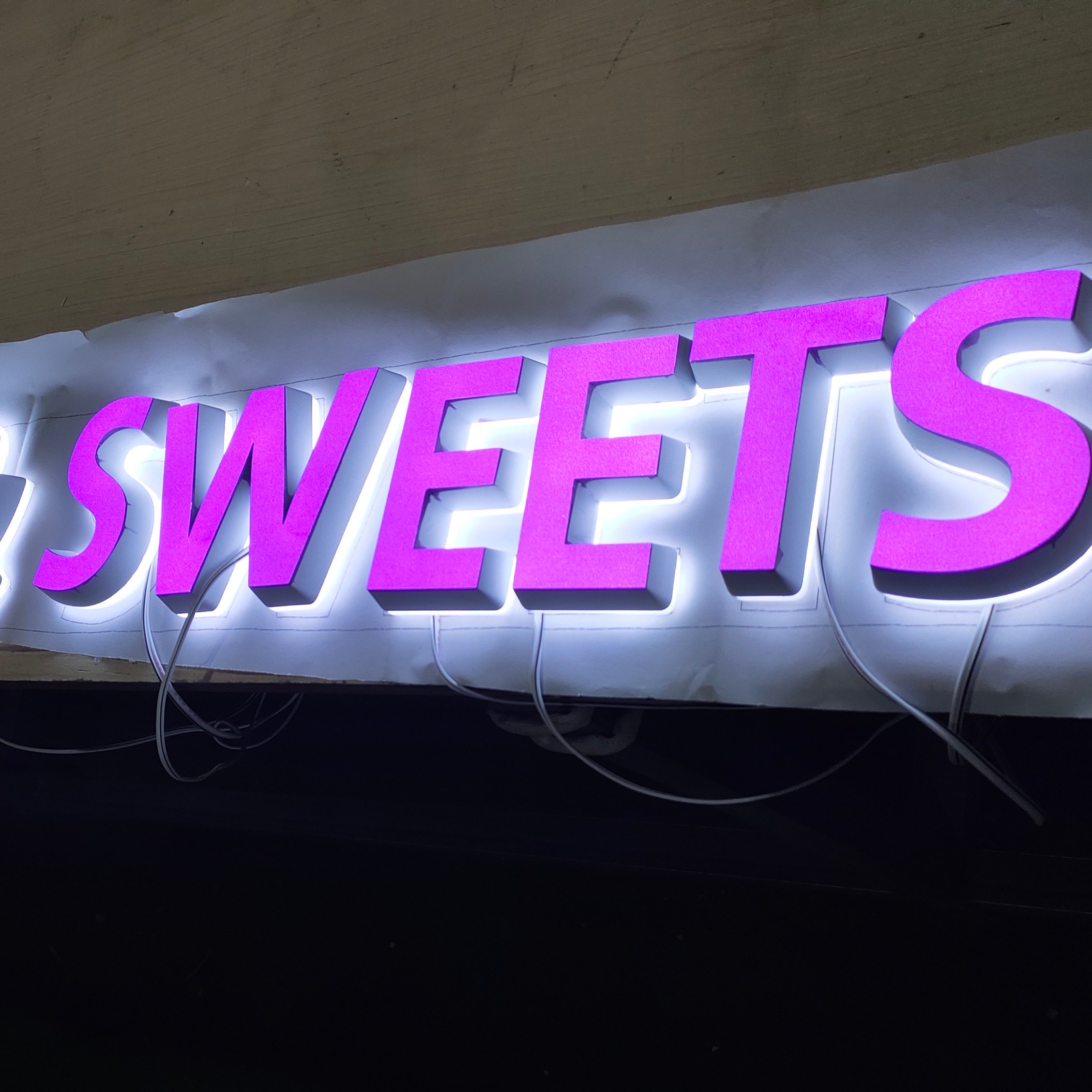 SHINING Outdoor Store Company logo 3D LED Backlit Letter Alphabet Letters Acrylic Salon Sign