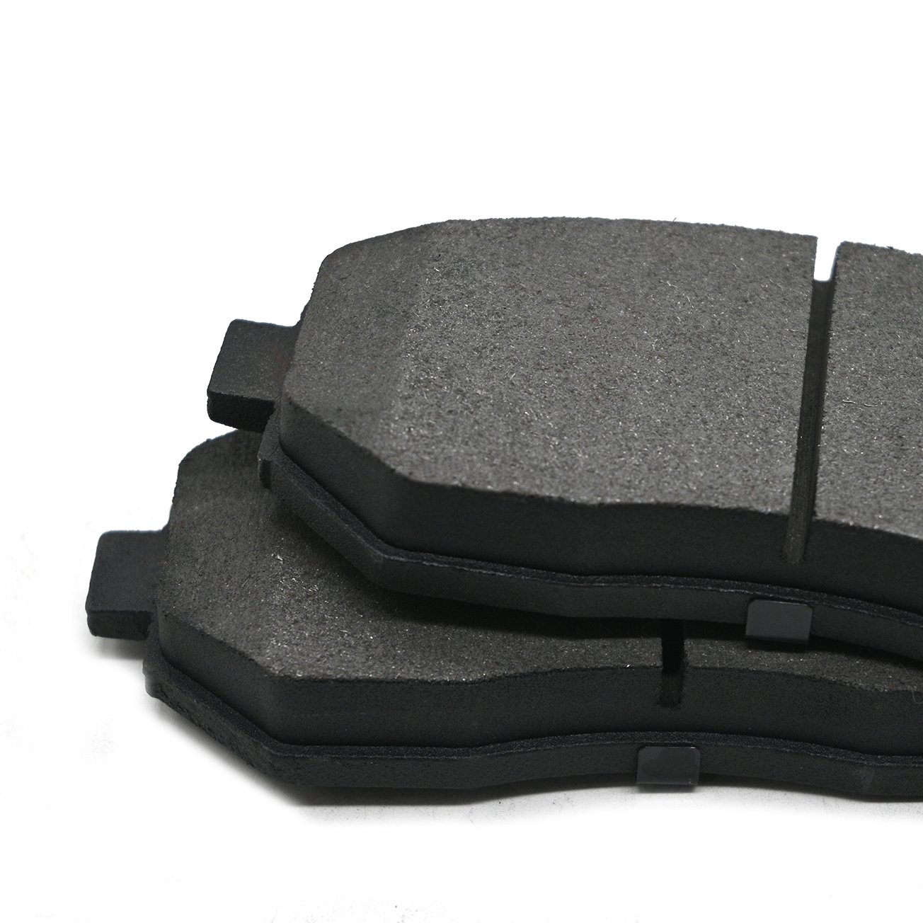 Wholesale Baic Front Brake Pad GDB7829 China Carbon Brake Pad for BAIC HUANSU H6 Auto Ceramic Brake Pad Manufacturer