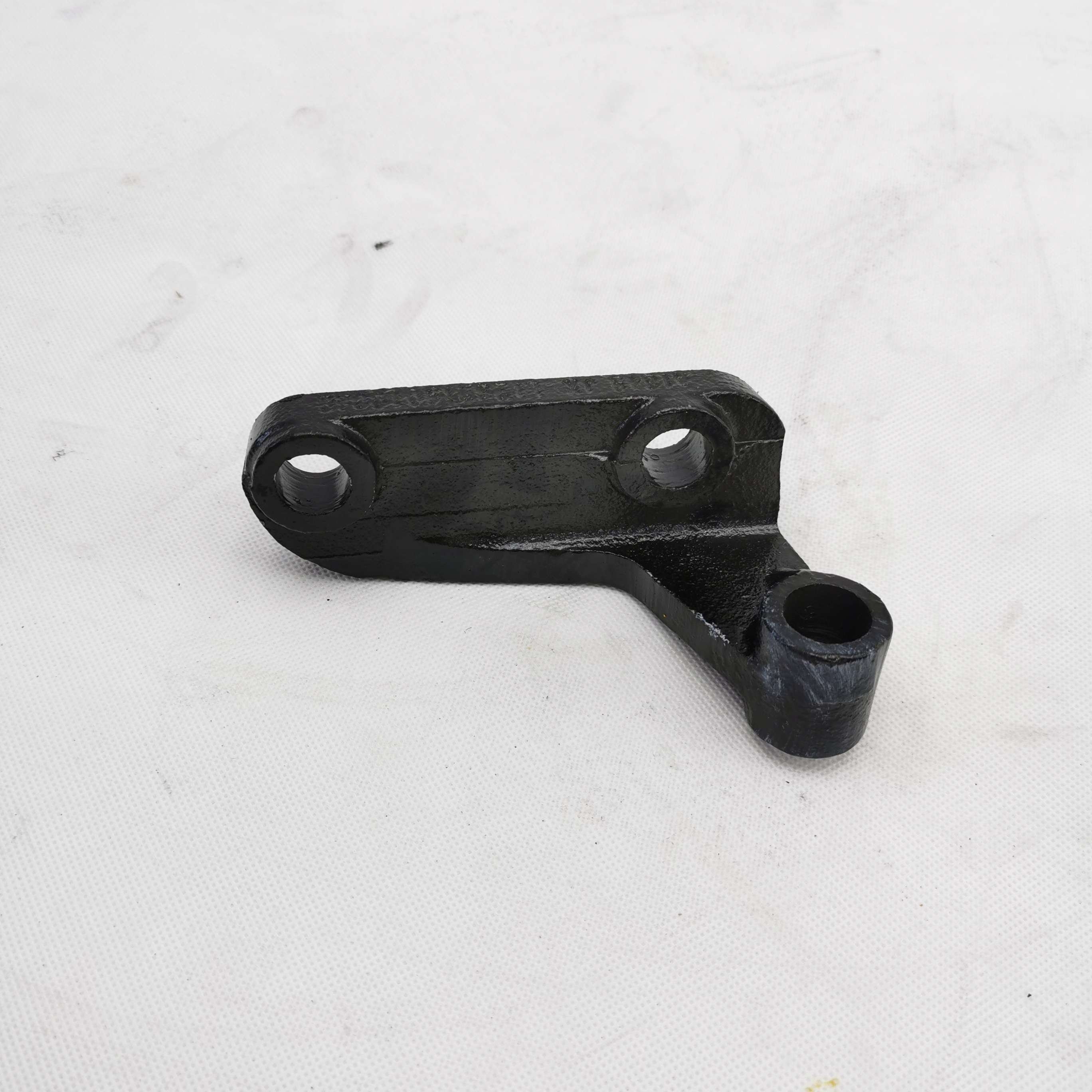 Foton Truck Parts Right Front Shock Absorber Lower Bracket FL1292190100A0A1849