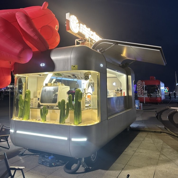 New Type Street Selling Coffee Van Catering Cart Burgers Fries Ice Cream Bus Mobile Food Truck