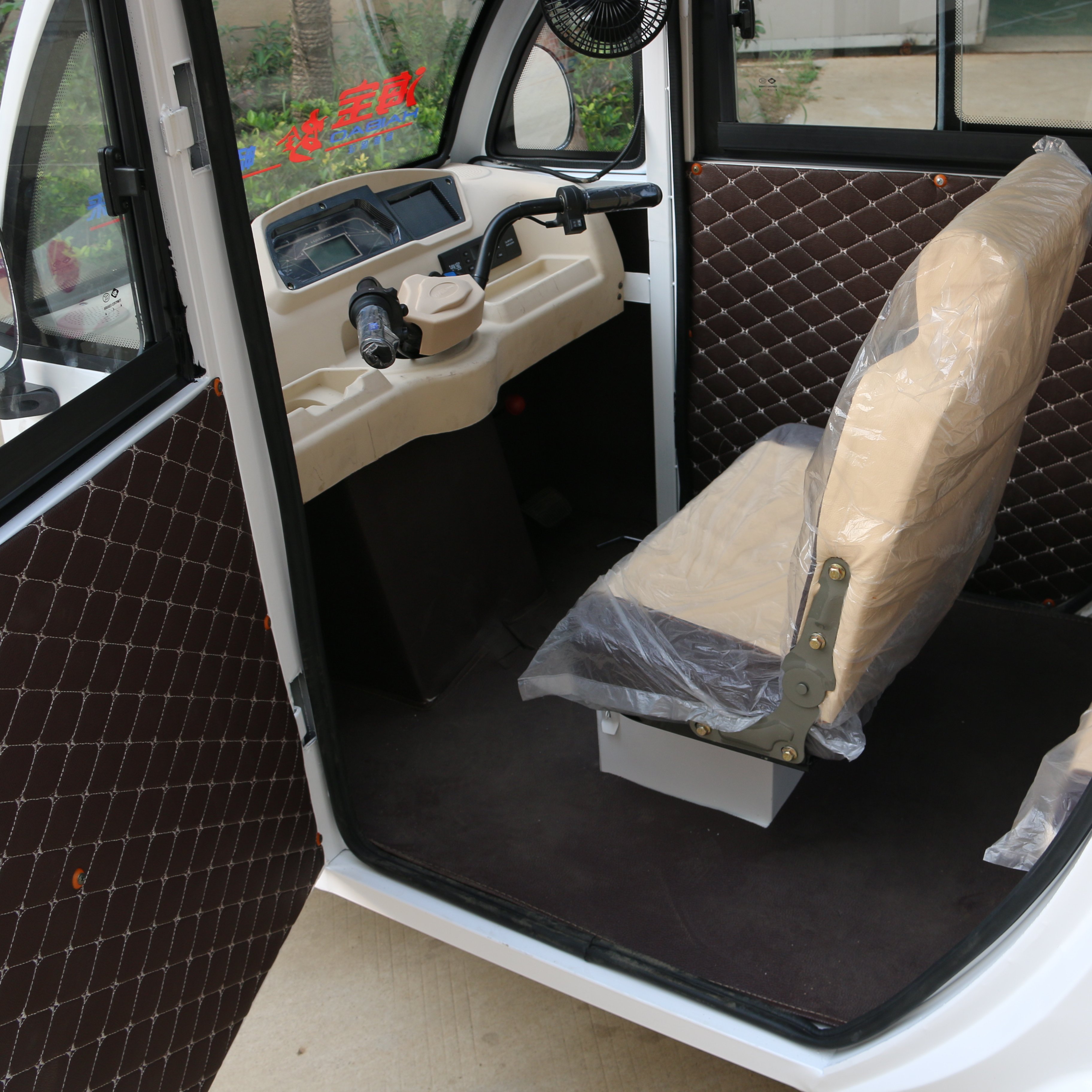 Best-selling Fully Enclosed Environmental Electric Tricycle for Passenger