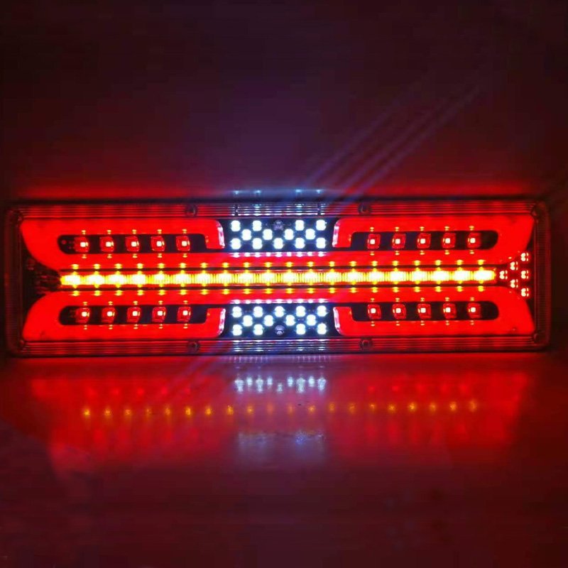 LED Guiding Light and Flowing Water, King Truck Tail Light Assembly, Card Light for Truck Trailer Lorry caravan