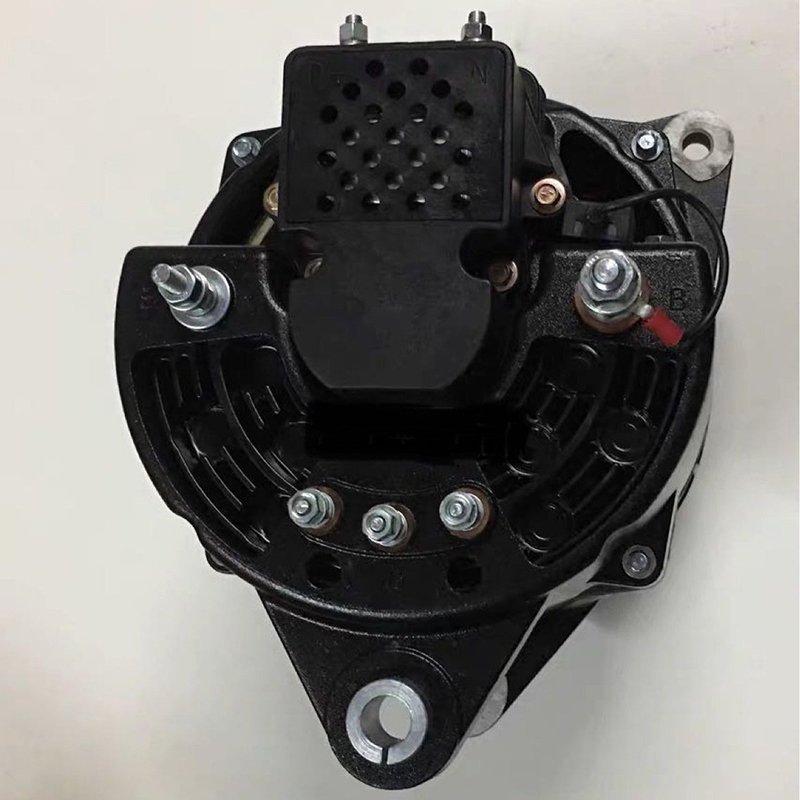 8LHA3013UC 28V 110A China Factory Engine Spare Parts Generator Alternator Alternator Assembly Engines Alternator Generator
