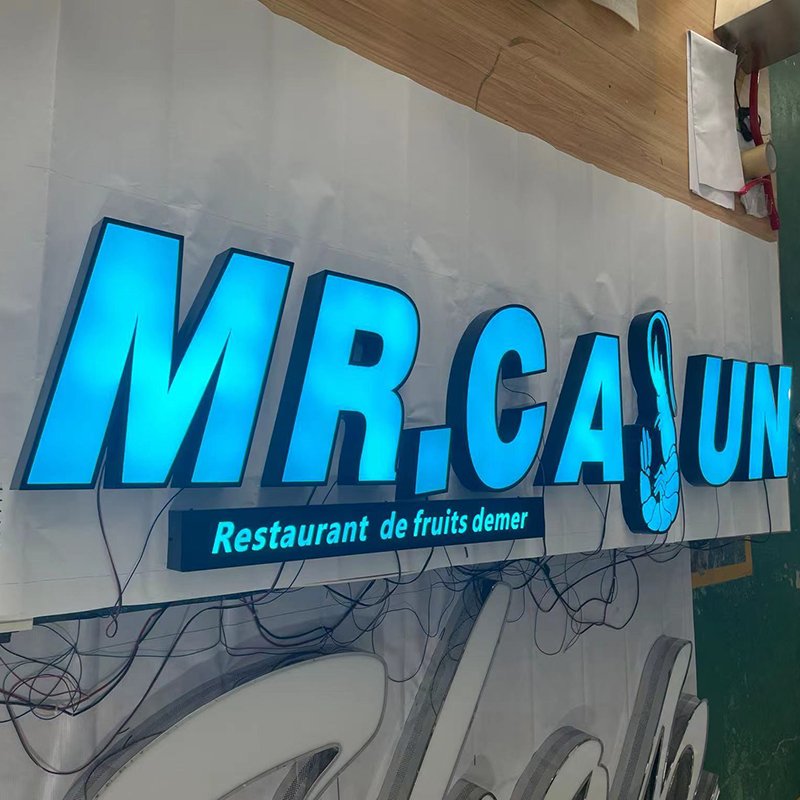 Free Design Business Acrylic Sign Luminous 3D LED Letters Custom Sign for Shop Display for Office Bars