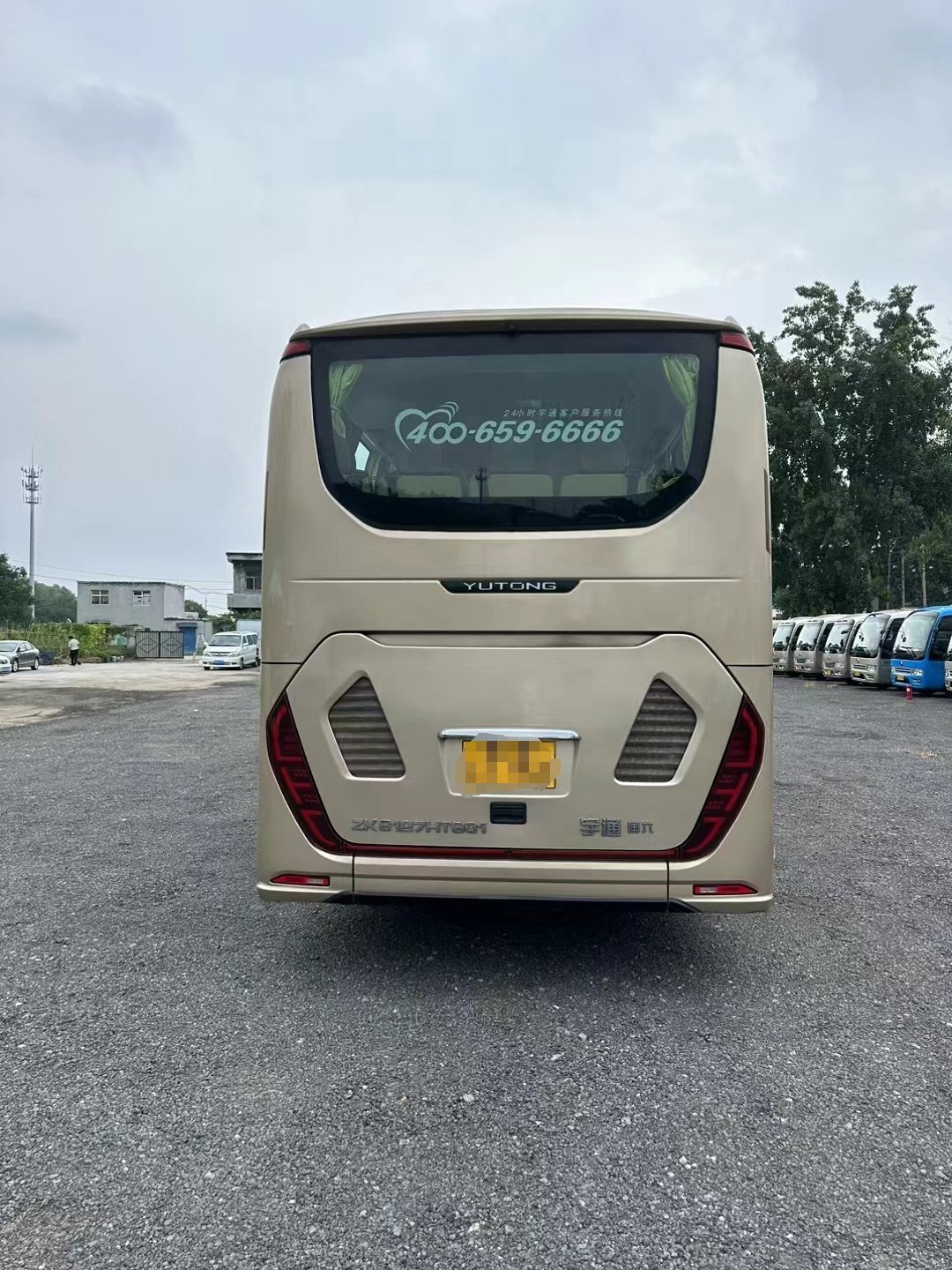 Best Selling YouTong Mini Double Decker Bus Used Diesel Coach with RHD Steering Front Engine Manual Transmission for Sale China