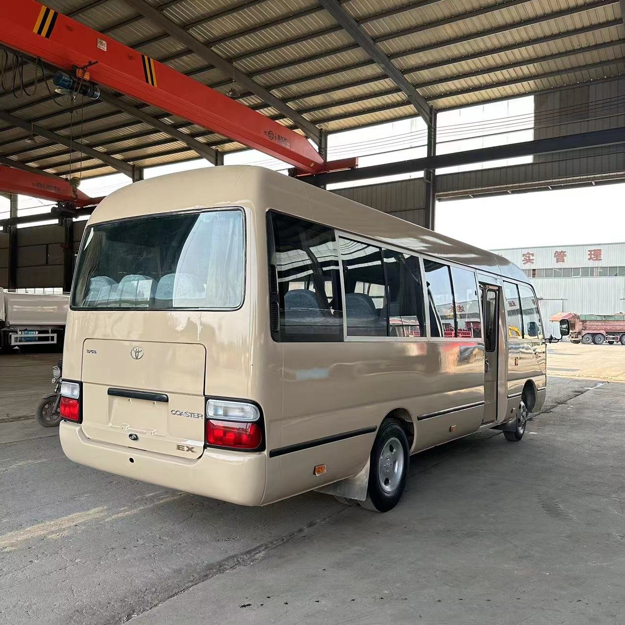 Original Toyota LHD RHD to Yota Coaster Bus 29 Seats Diesel Engine Good Condition for Sale