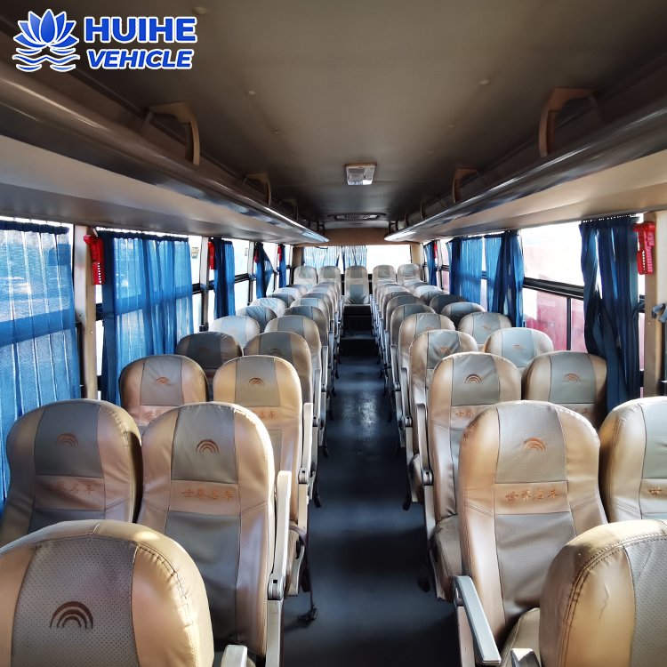 Used 53-Seater Coach Bus for Sale in Africa Cheap Price Diesel Fuel Manual Transmission Euro 3 Emission Standard