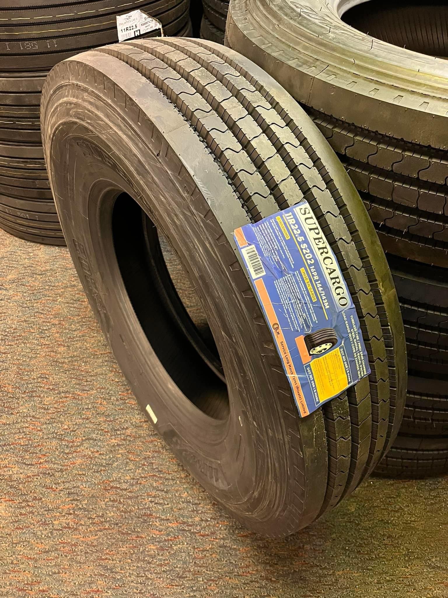 Radial Tube Truck Tyre 11R22.5 for Urban Bus
