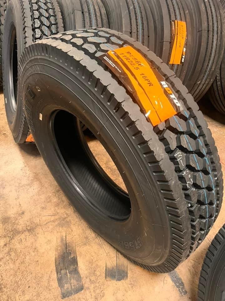 Radial Tube Truck Tyre 11R22.5 for Urban Bus