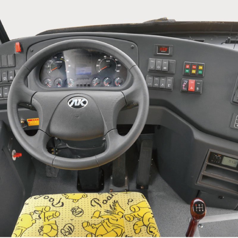 2024 Cheap Price Euro 3 School Bus 28 Passenger Seats 5.8m Mini School Buses for Sale