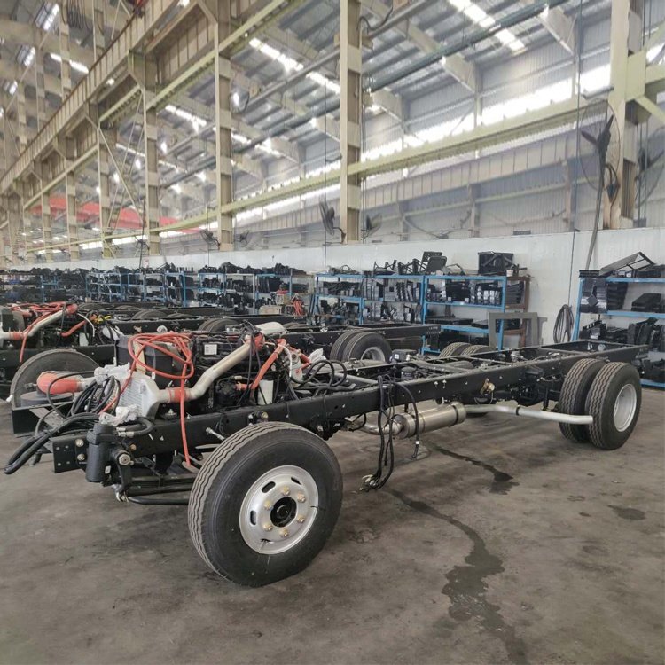 6-12m Diesel Engine Low Floor City Bus Chassis for Sale